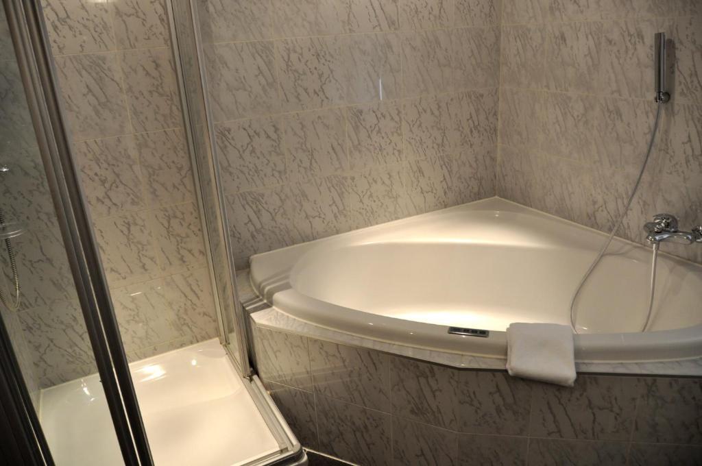 Hotel De La Paix 尚佩里 客房 照片