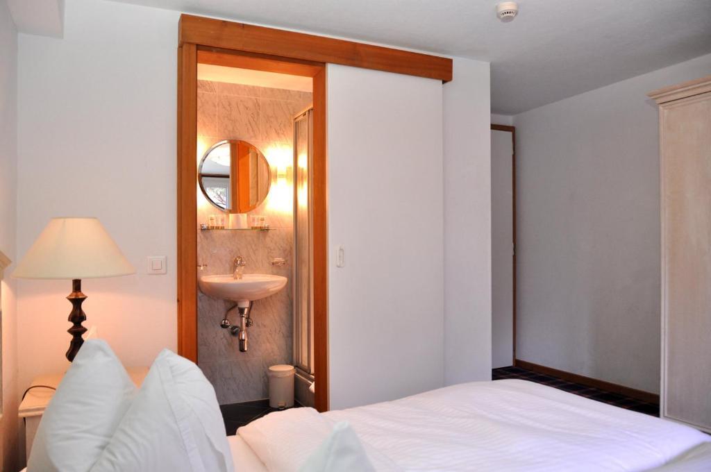 Hotel De La Paix 尚佩里 客房 照片