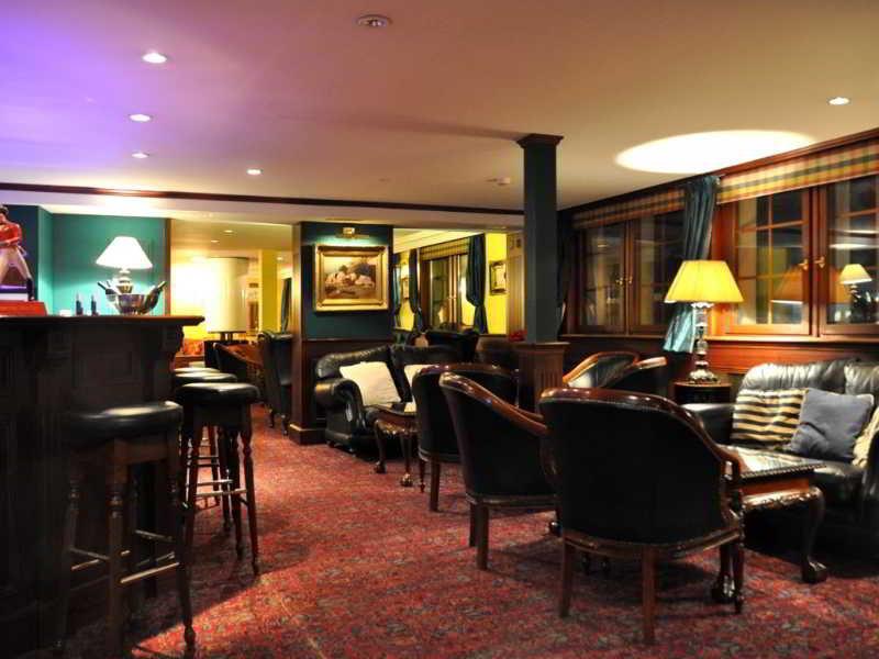 Hotel De La Paix 尚佩里 外观 照片